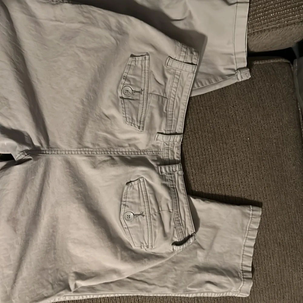 Capris - Picture 2 of 2
